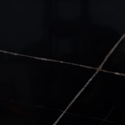 Кварцевый агломерат Sahara Noir BQ-9700